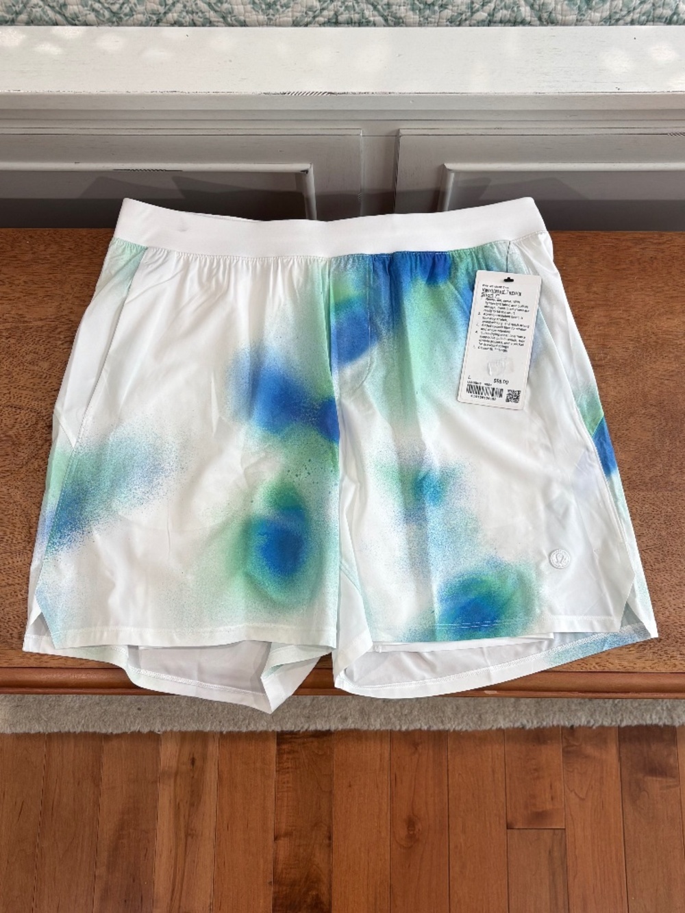Lululemon ventilated tennis short 7 inch